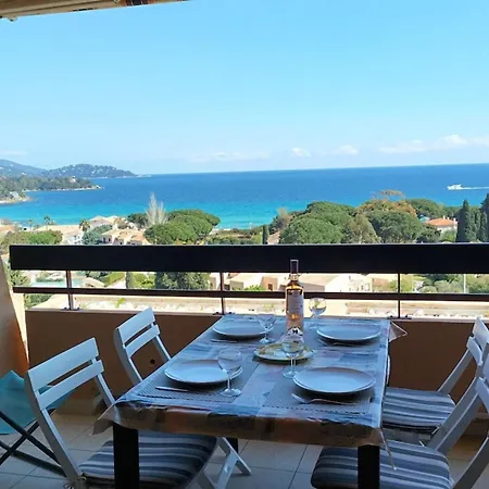 T2 à Saint-Clair - Vue exceptionnelle ! Classé 3 étoiles Le Lavandou Extérieur photo
